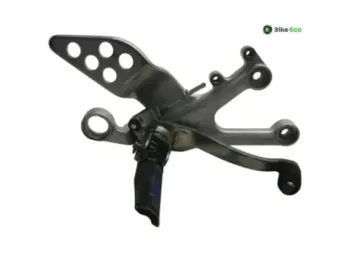 Platine avant droite YAMAHA YZF 125 R 2008-2013
