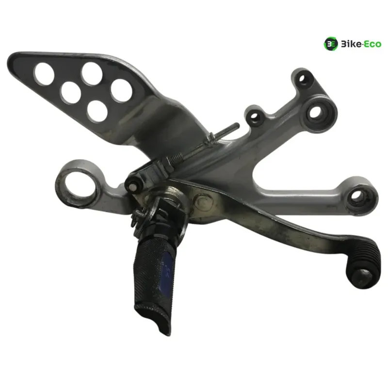 Platine avant droite YAMAHA YZF 125 R 2008-2013