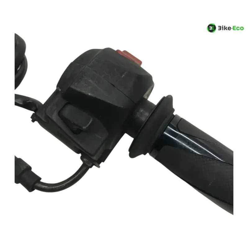 Commodo droit YAMAHA YZF 125 R 2008-2013