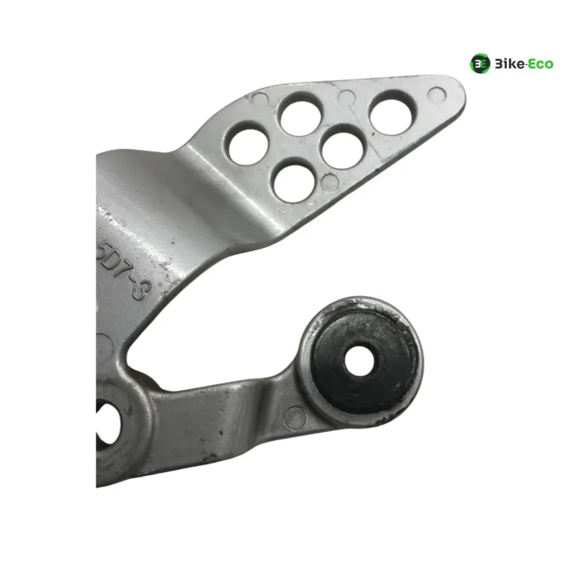 Platine avant droite YAMAHA YZF 125 R 2008-2013