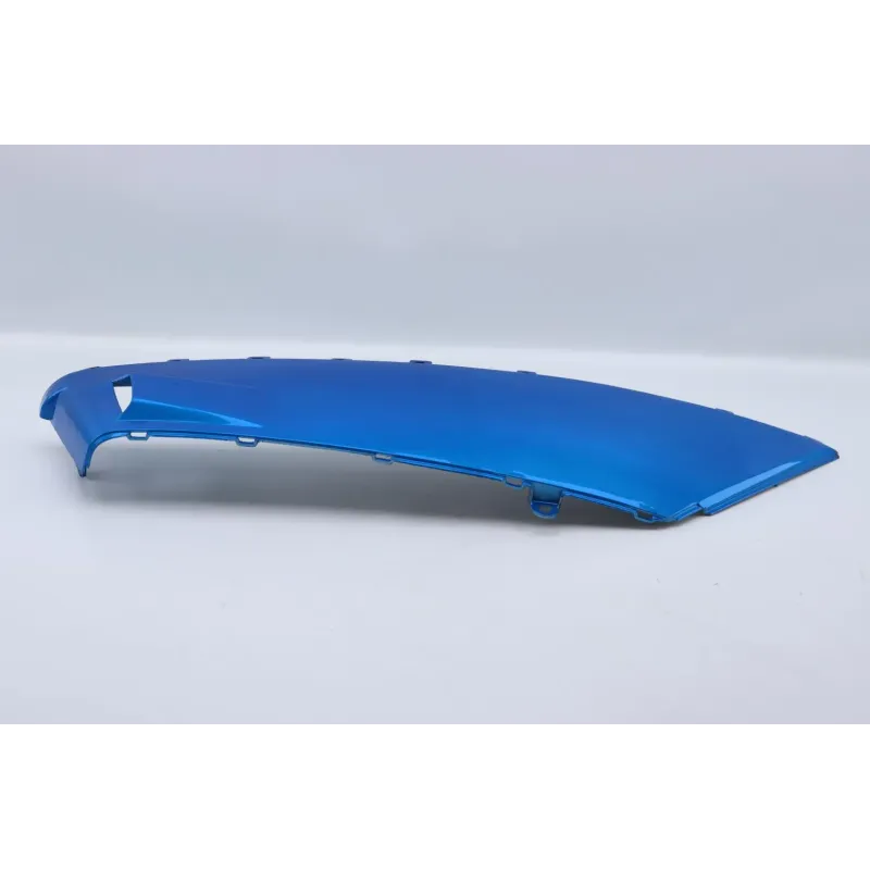 Coque arriere gauche SUZUKI CP 80 1984 - 1986