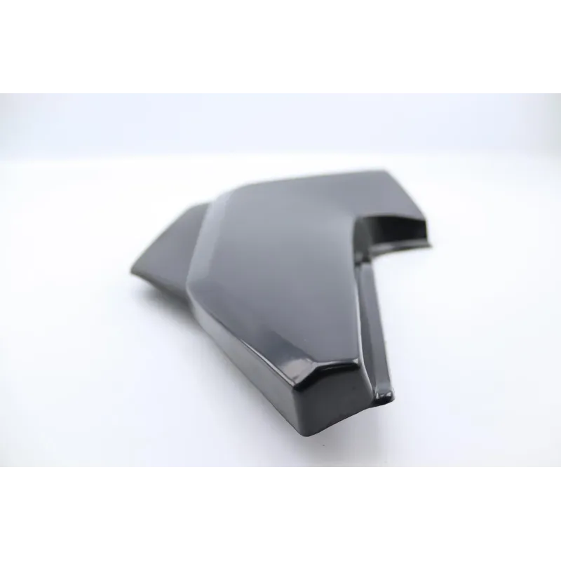 Demi flanc selle gauche SUZUKI GSX 400 S 1984 - 1984