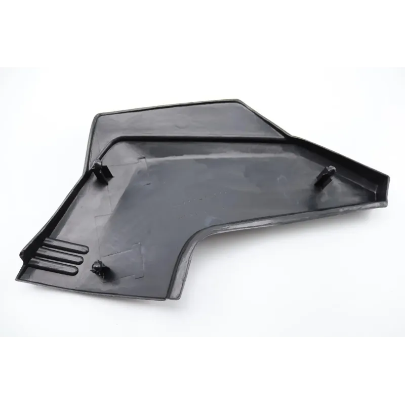 Demi flanc selle gauche SUZUKI GSX 400 S 1984 - 1984