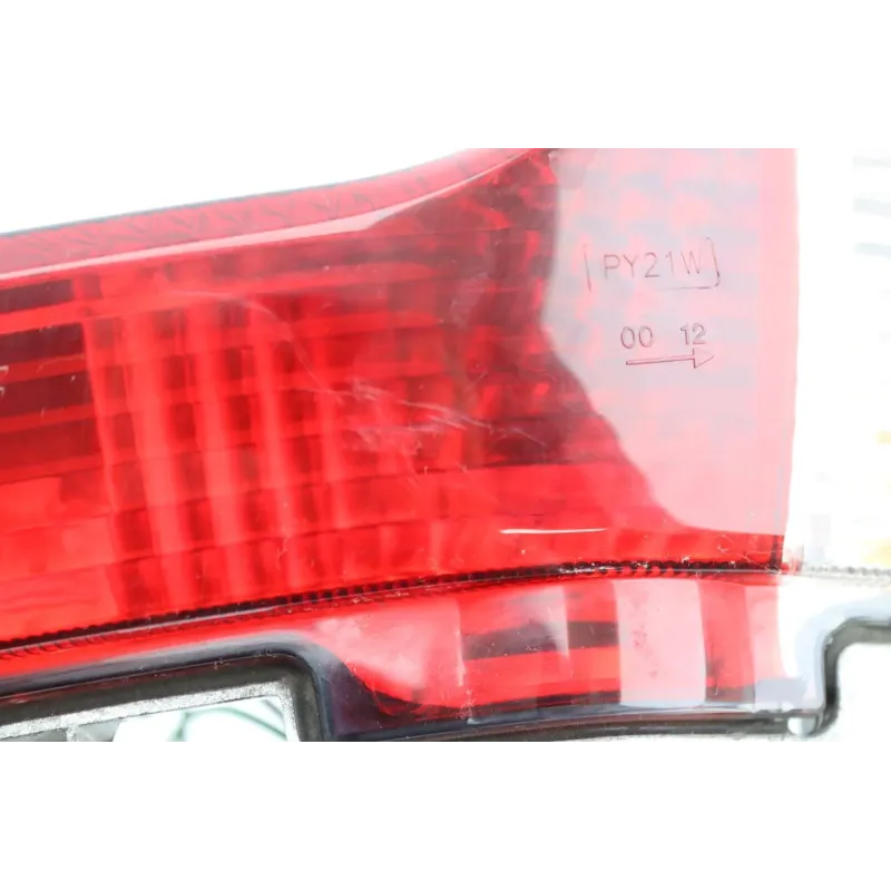 Feu arriere SUZUKI UH125 BURGMAN 2002 - 2006