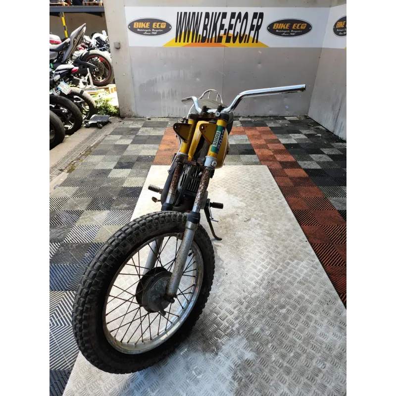 YAMAHA 175 CT1