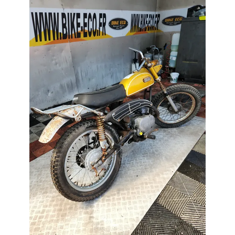 YAMAHA 175 CT1