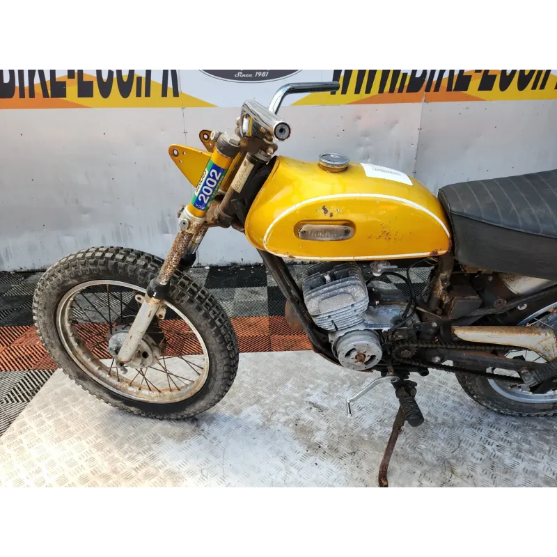 YAMAHA 175 CT1