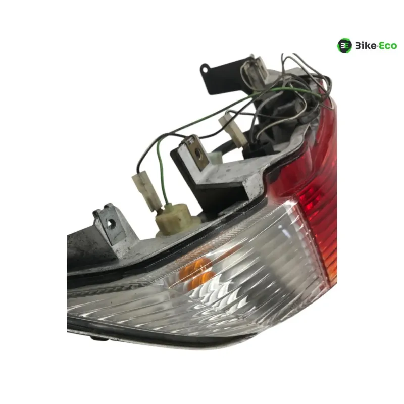 Feu arriere SUZUKI UH 125 2002-2006 BURGMAN