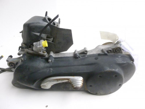 Moteur PEUGEOT TKR 50 98-08 TREKKER ETRIER AJP