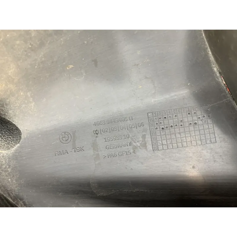 Cache flanc de carenage gauche BMW R 1250 RT 2019-2024