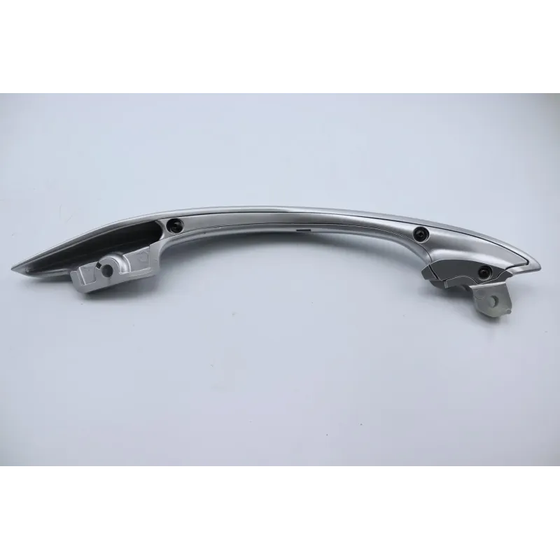 Poignee arriere gauche SUZUKI UH 400 BURGMAN 2003 - 2006