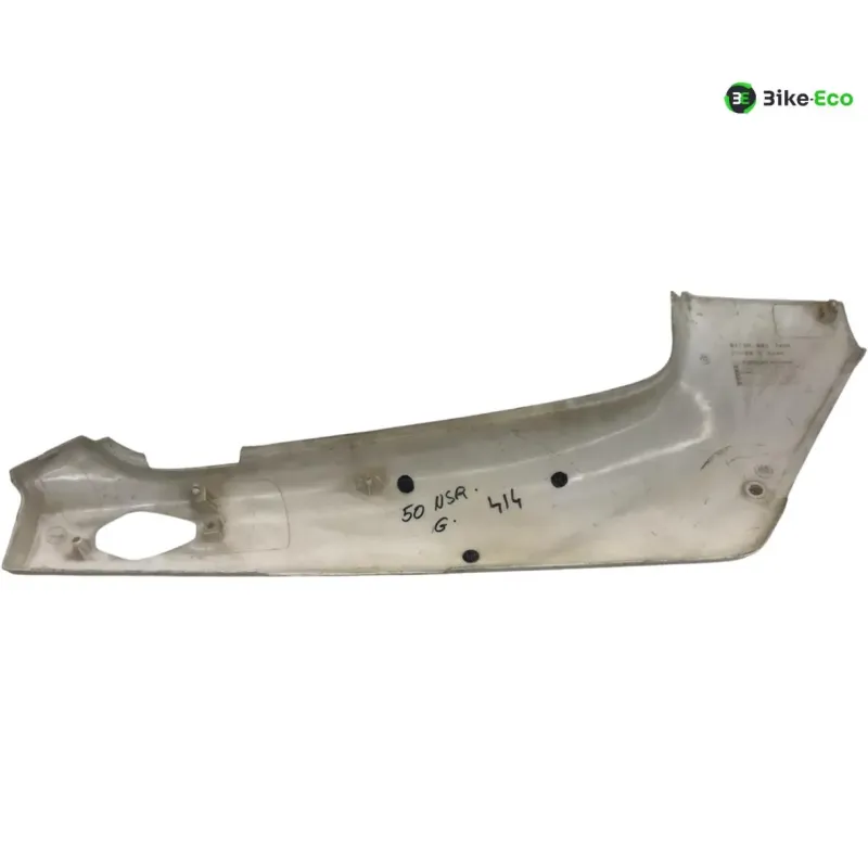 Cache carenage coque arriere gauche HONDA NSR 50 1990-1995