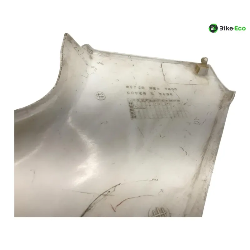 Cache carenage coque arriere gauche HONDA NSR 50 1990-1995