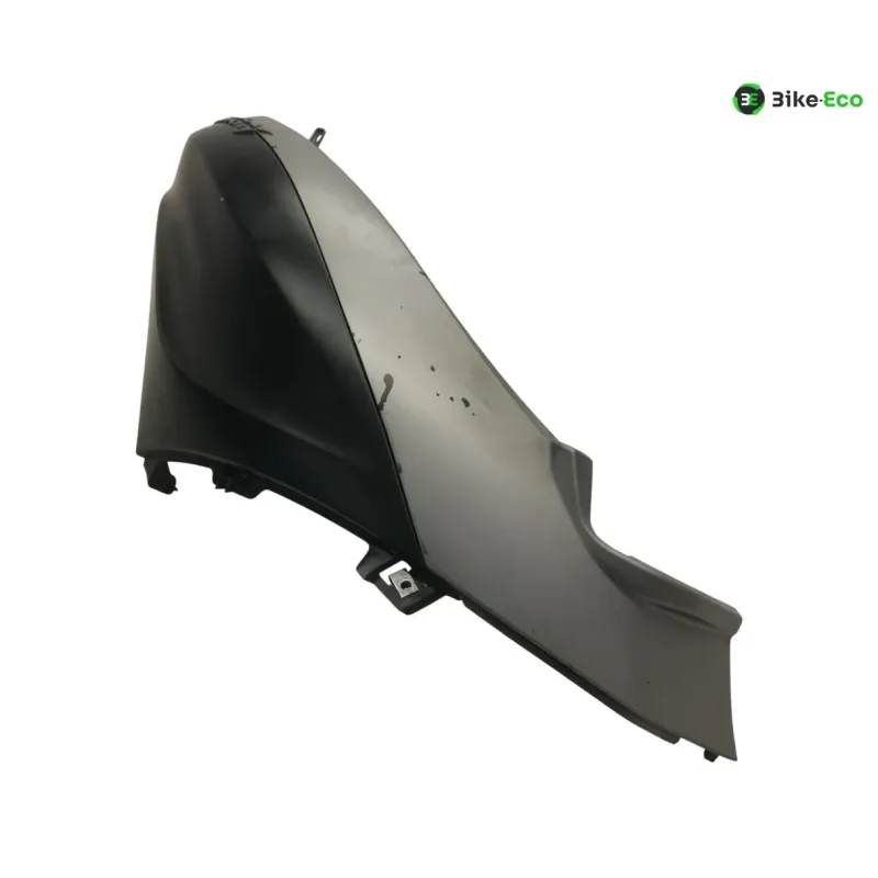 Cache carenage coque arriere droit PIAGGIO BEVERLY 350 2011-2014 IE