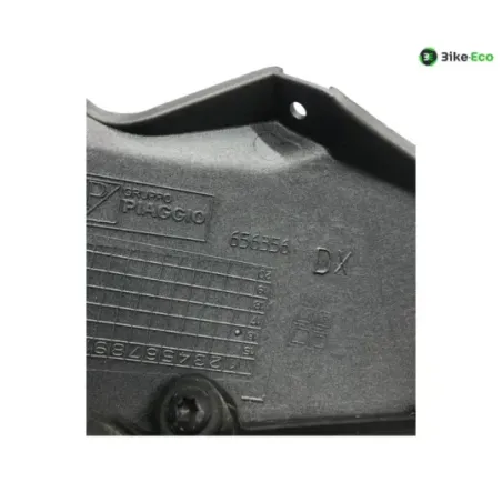 Cache carenage coque arriere droit PIAGGIO BEVERLY 350 2011-2014 IE