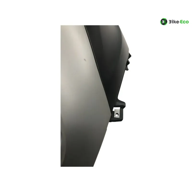 Cache carenage coque arriere gauche PIAGGIO BEVERLY 350 2011-2014 IE