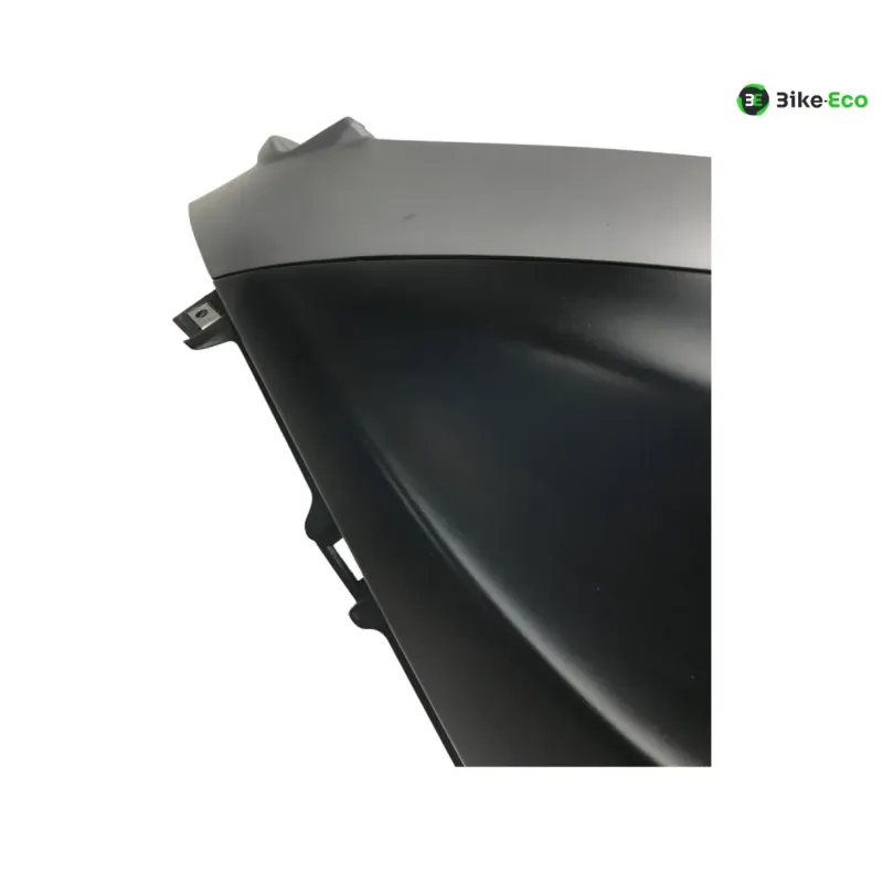 Cache carenage coque arriere gauche PIAGGIO BEVERLY 350 2011-2014 IE