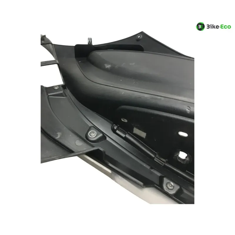 Plancher marche pied gauche PIAGGIO BEVERLY 350 2011-2014 IE