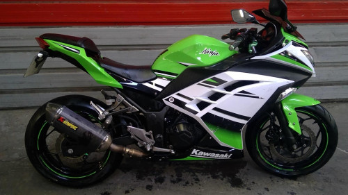 KAWASAKI 300 NINJA