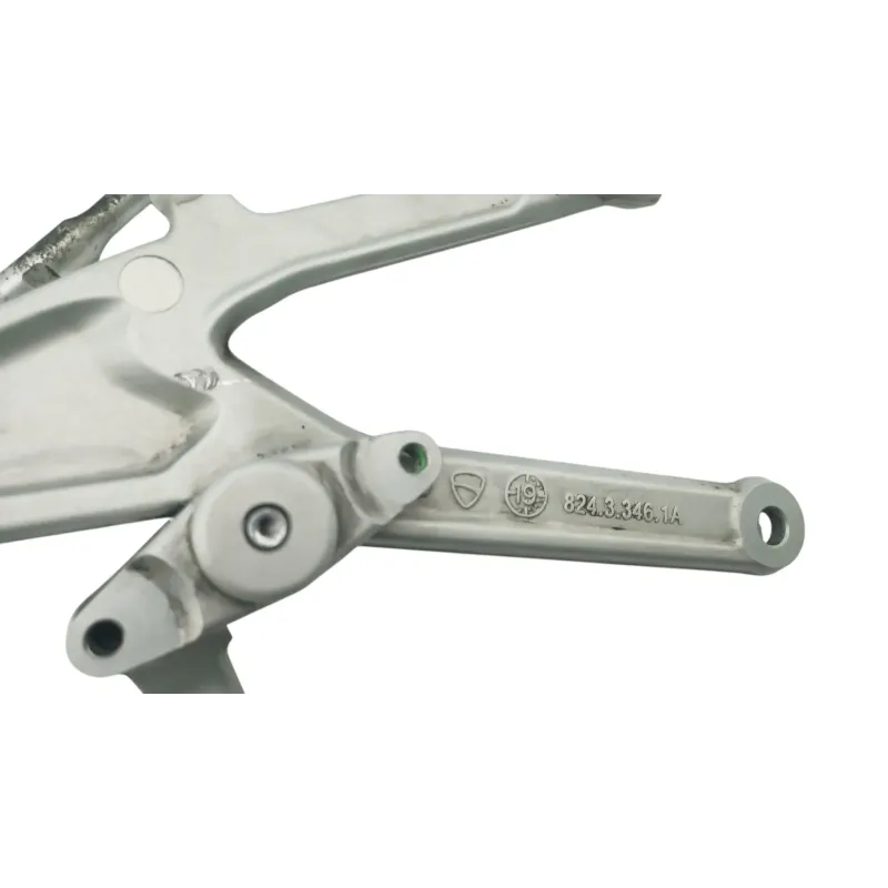 Platine avant droite DUCATI PANIGALE 1100 V4 S 2018- 2022