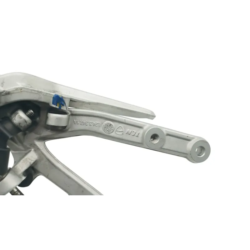 Platine avant droite DUCATI PANIGALE 1100 V4 S 2018- 2022