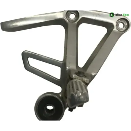 Platine avant droite YAMAHA FZS 600 1998-2001 FAZER