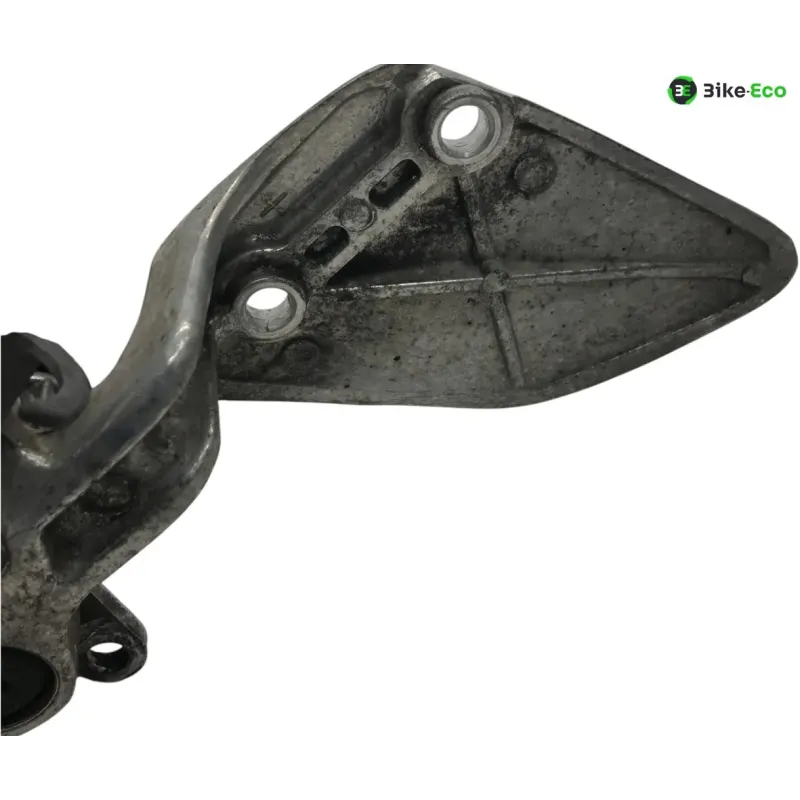 Platine avant droite YAMAHA FZS 600 1998-2001 FAZER