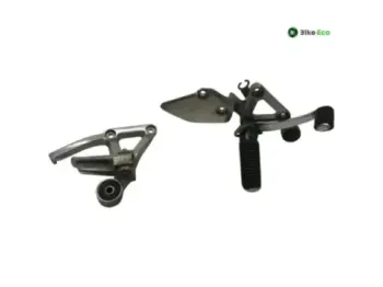 Platine avant droite YAMAHA FZS 600 1998-2001 FAZER