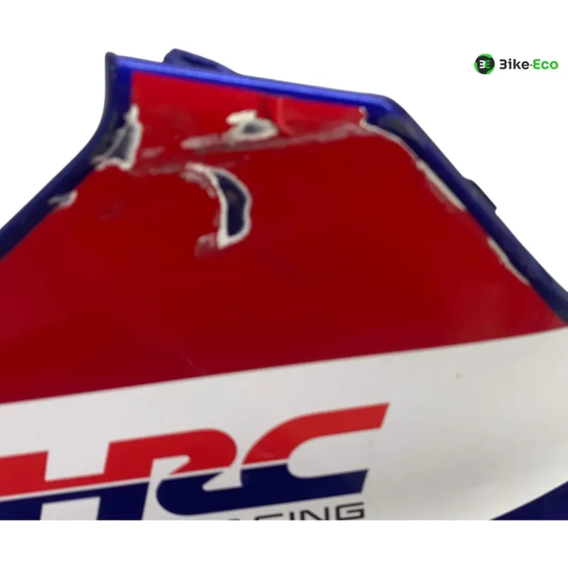 Cache flanc de carenage droit HONDA CBR 600 RR 2024-2025