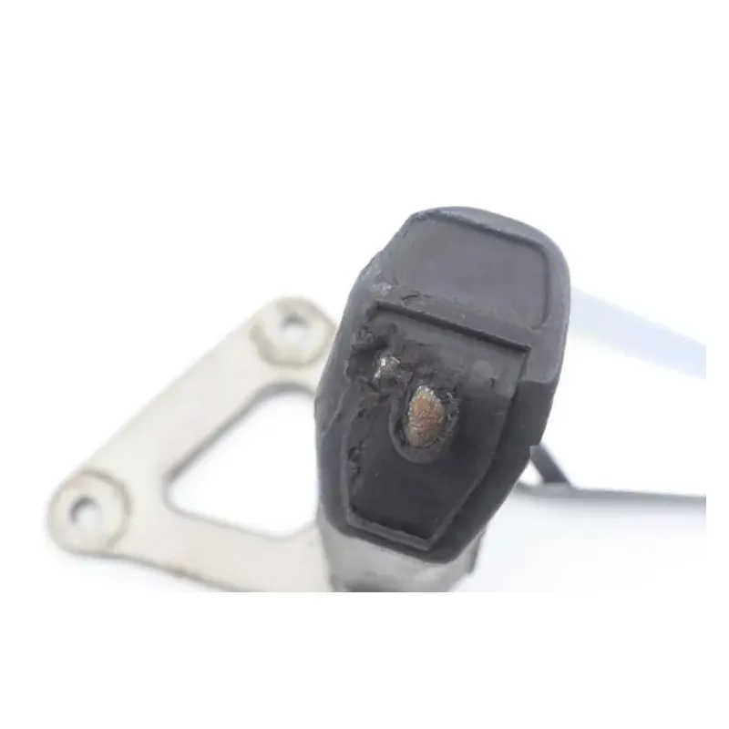 Platine avant gauche SUZUKI GSE 500 1989 - 2007