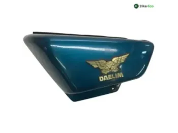 Cache carenage sous selle gauche DAELIM VT 125 1999-2004