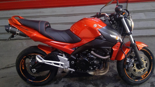 SUZUKI 600 GSR