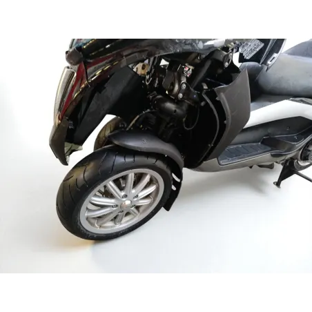 PIAGGIO MP3 400