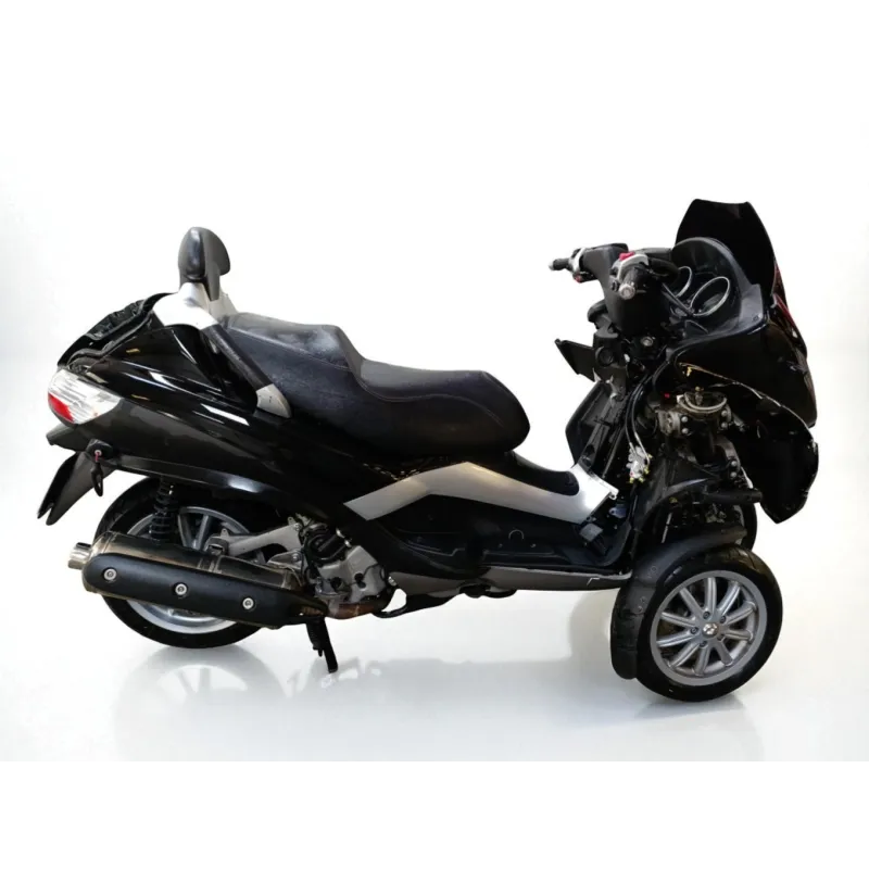 PIAGGIO MP3 400