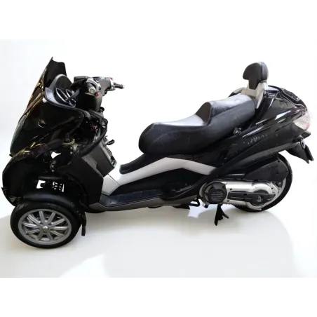 PIAGGIO MP3 400