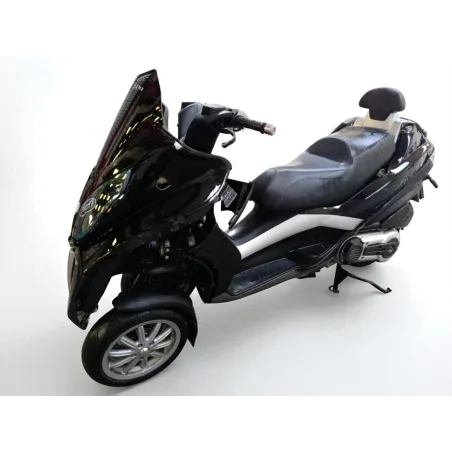 PIAGGIO MP3 400