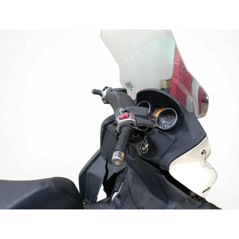 PIAGGIO MP3 400 LT