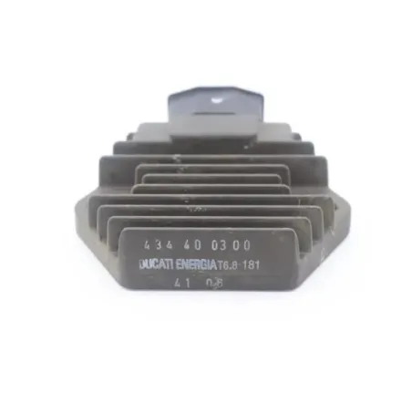Regulateur charge batterie HONDA CBF 500 2004 - 2007