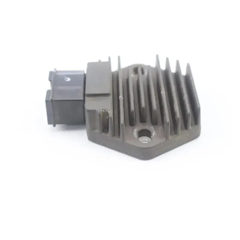 Regulateur charge batterie HONDA CBF 500 2004 - 2007