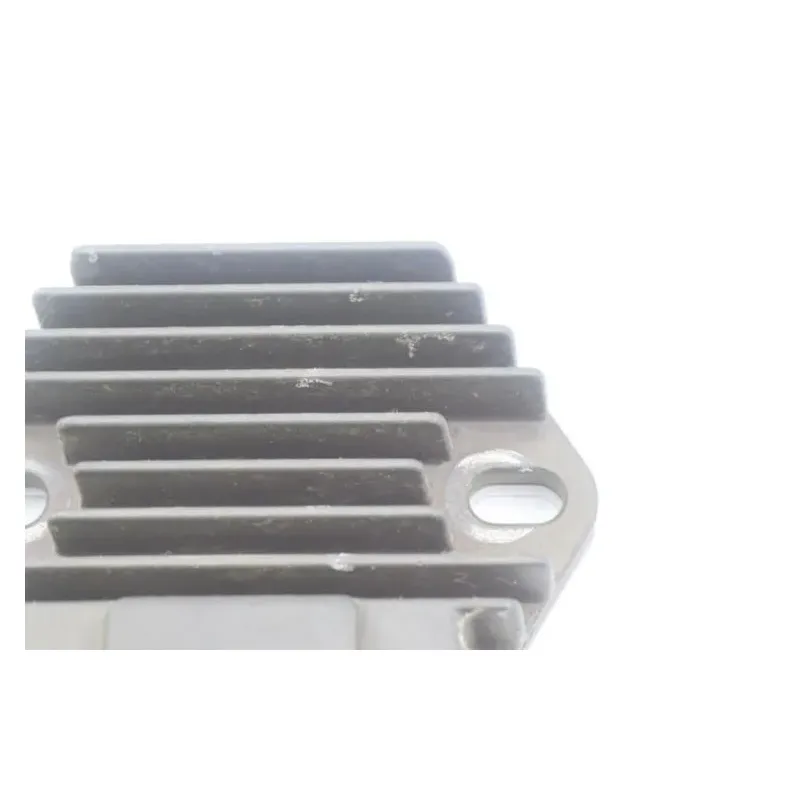 Regulateur charge batterie HONDA CBF 500 2004 - 2007