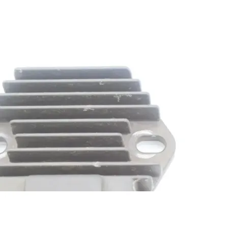 Regulateur charge batterie HONDA CBF 500 2004 - 2007