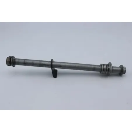 Axe de roue arriere HONDA CBF 500 2004 - 2007