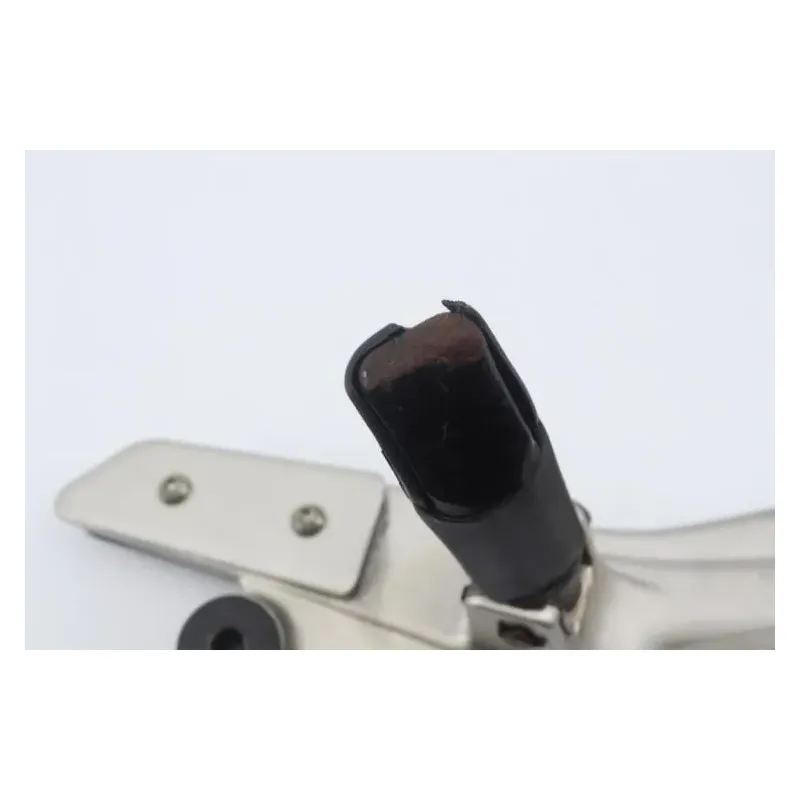 Platine avant droite HONDA CBF 500 2004 - 2007