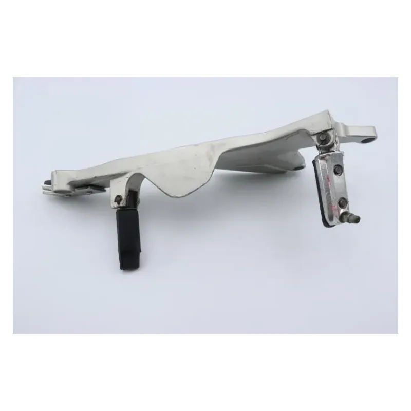 Platine avant gauche HONDA CBF 500 2004 - 2007