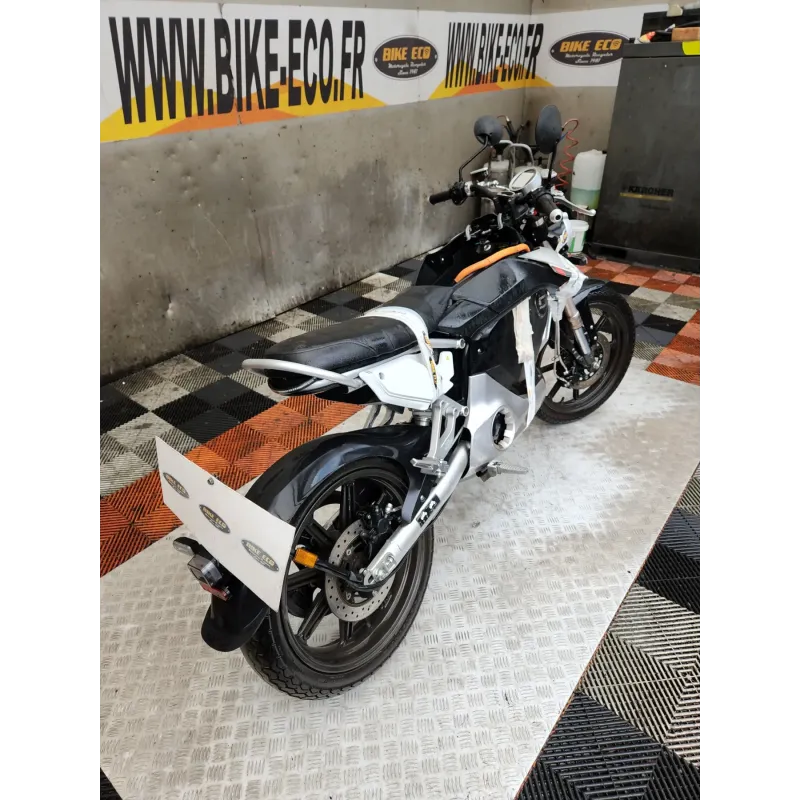 SUPER SOCO TC MAX