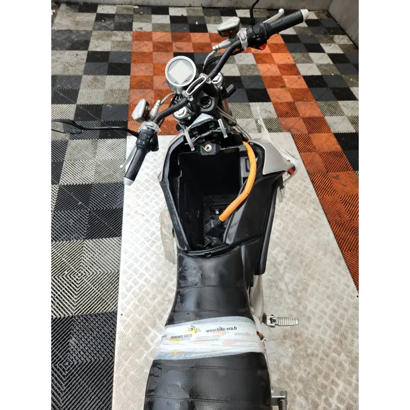 SUPER SOCO TC MAX