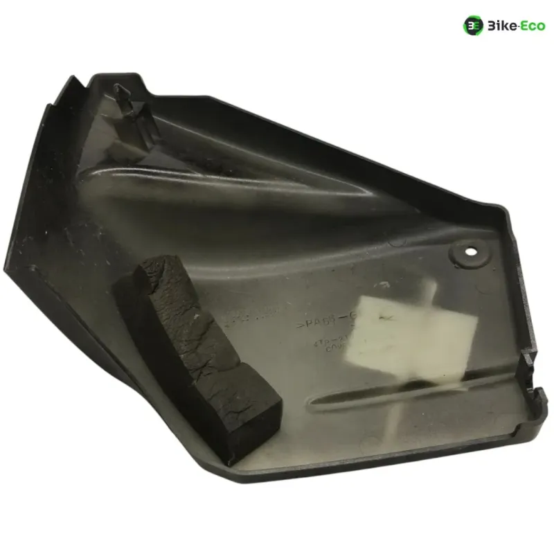 Cache lateral droit YAMAHA XVS 650 1997-1999 DRAGSTAR