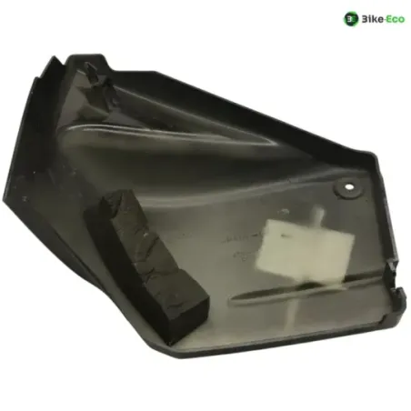 Cache lateral droit YAMAHA XVS 650 1997-1999 DRAGSTAR