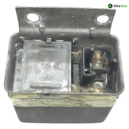 Regulateur charge batterie MOTO GUZZI V50 III 500 1980-1984