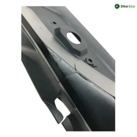 Cache carenage coque arriere gauche YAMAHA MT09 850 2015-2017 TRACER 900